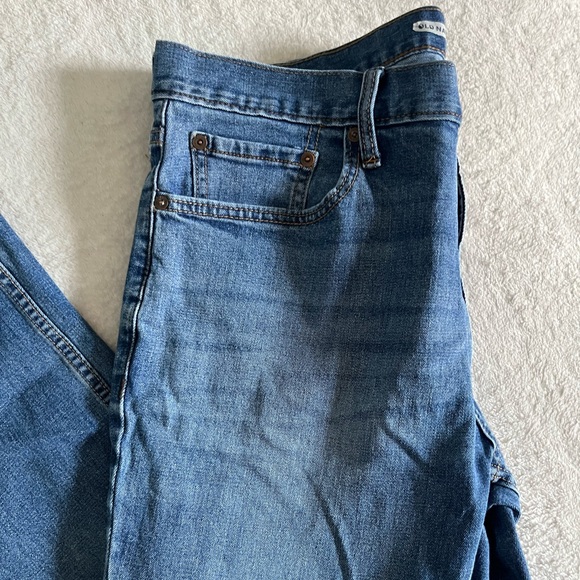 Old Navy Straight Leg Blue Jeans - Picture 2 of 7